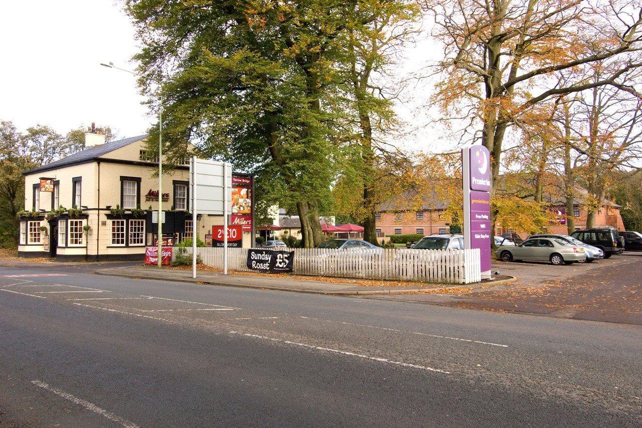 Plaza Chorley; Sure Hotel Collection By Best Western Chorley  Extérieur photo