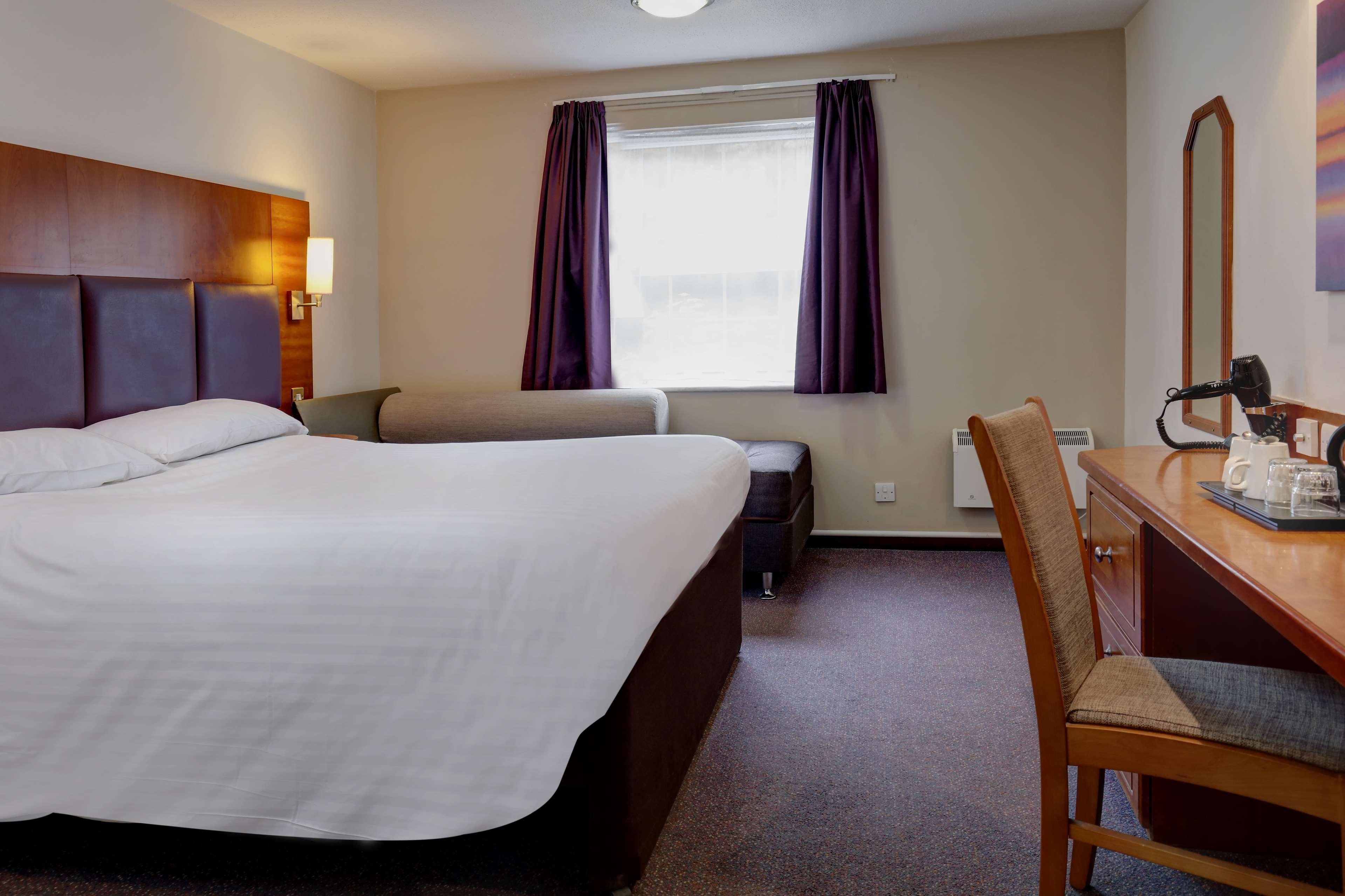 Plaza Chorley; Sure Hotel Collection By Best Western Chorley  Extérieur photo