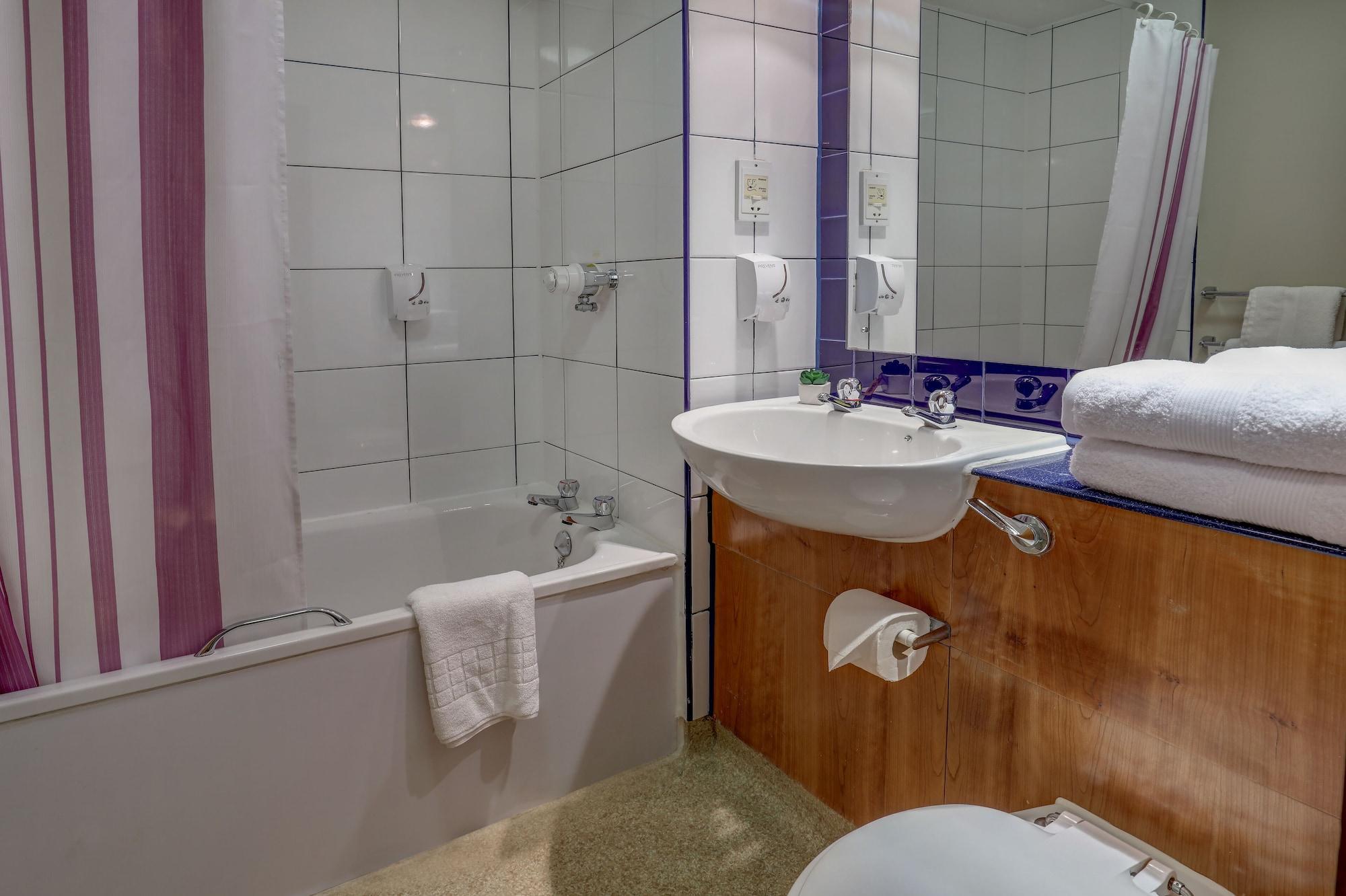 Plaza Chorley; Sure Hotel Collection By Best Western Chorley  Extérieur photo
