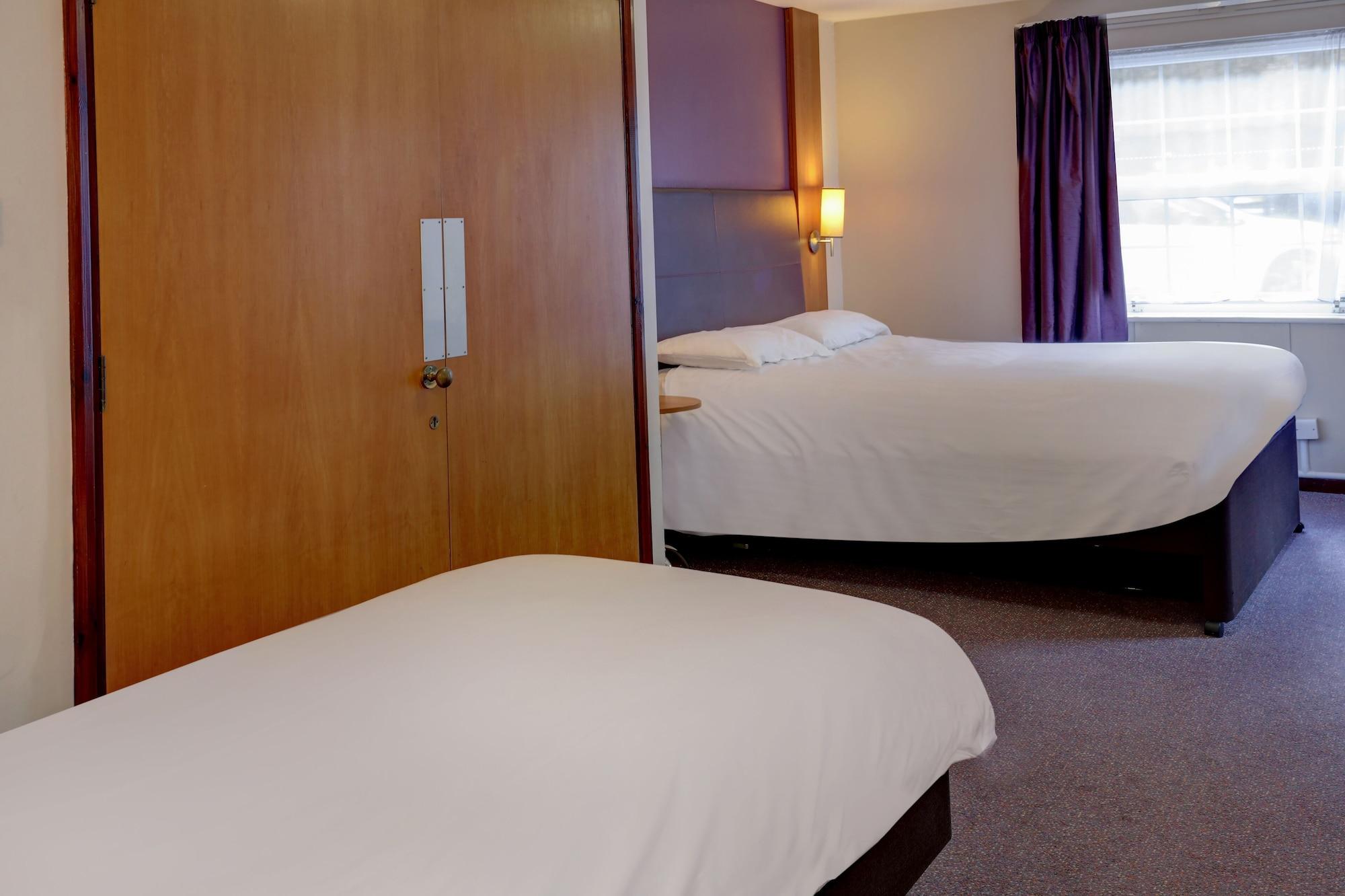 Plaza Chorley; Sure Hotel Collection By Best Western Chorley  Extérieur photo