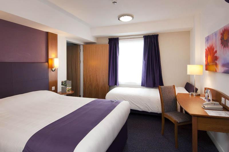 Plaza Chorley; Sure Hotel Collection By Best Western Chorley  Extérieur photo